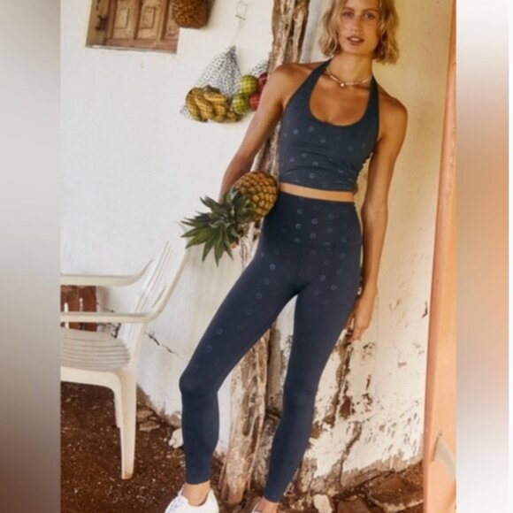 Beyond Yoga Smiley Face Set - Picture 4 of 7